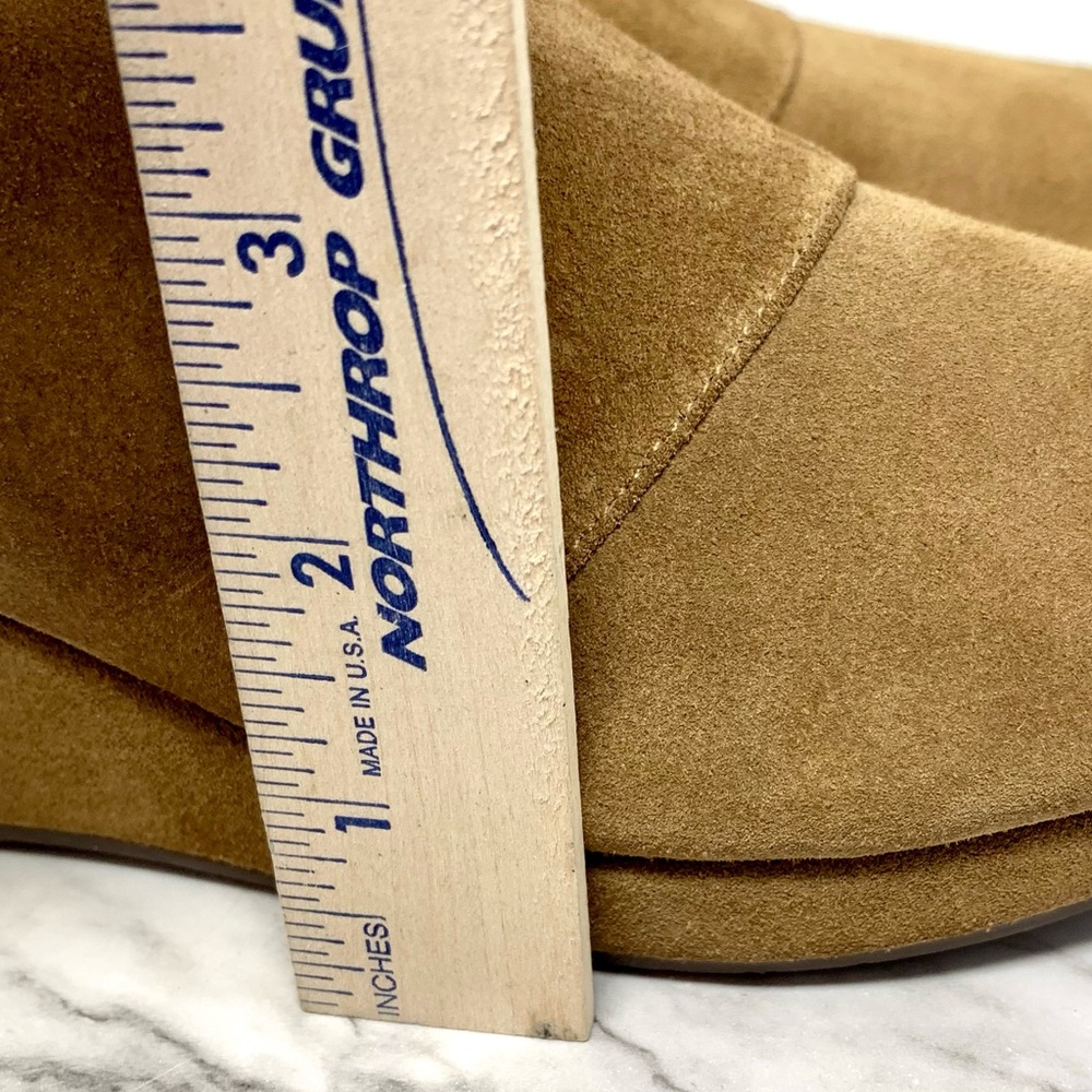 Chocolat Blu Yoana Brown Suede Peep Toe Wedge Mules 7 Bohemian Lagenlook Classic - Picture 14 of 16